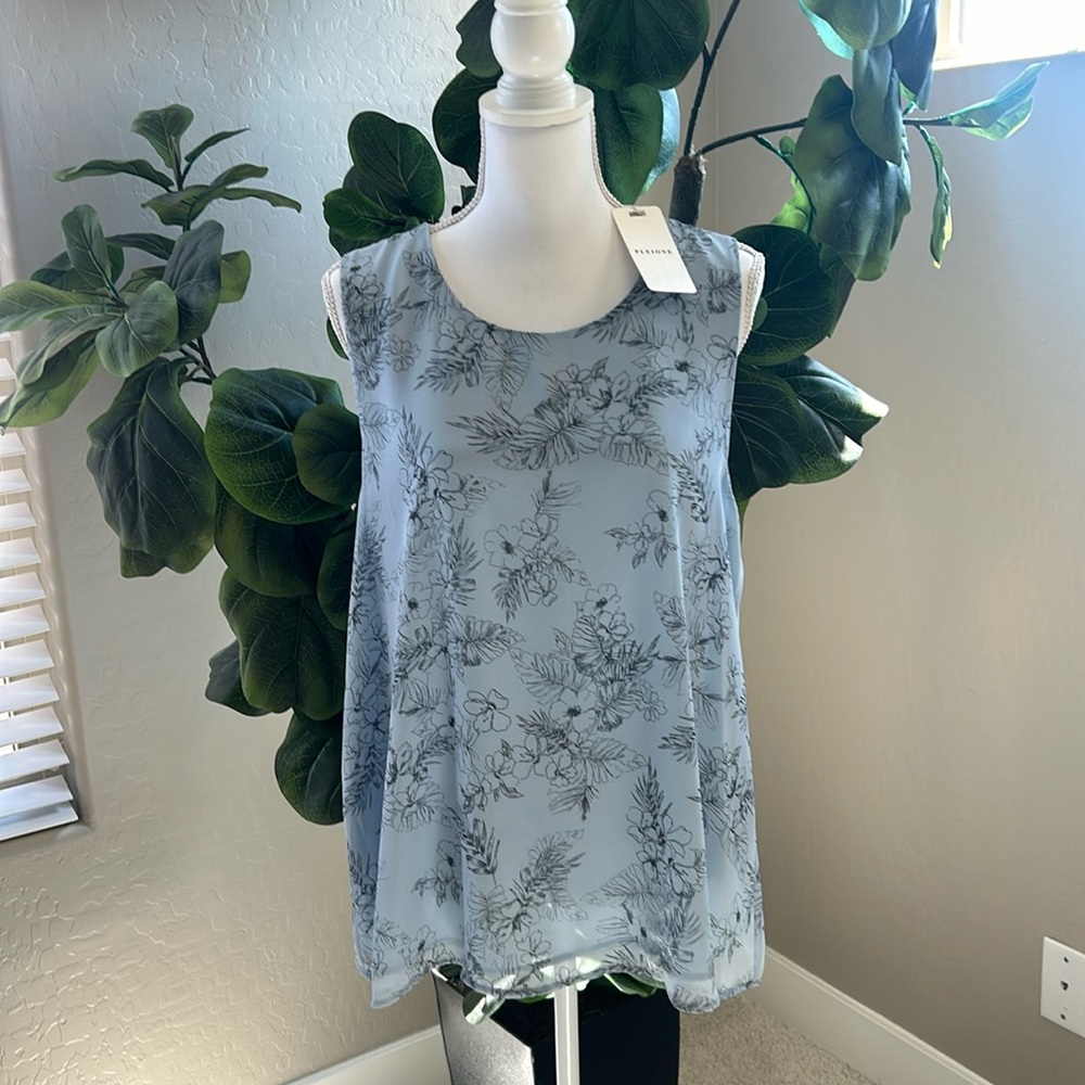 Pleione Light Blue Silky Tank with Black Hawaiian print